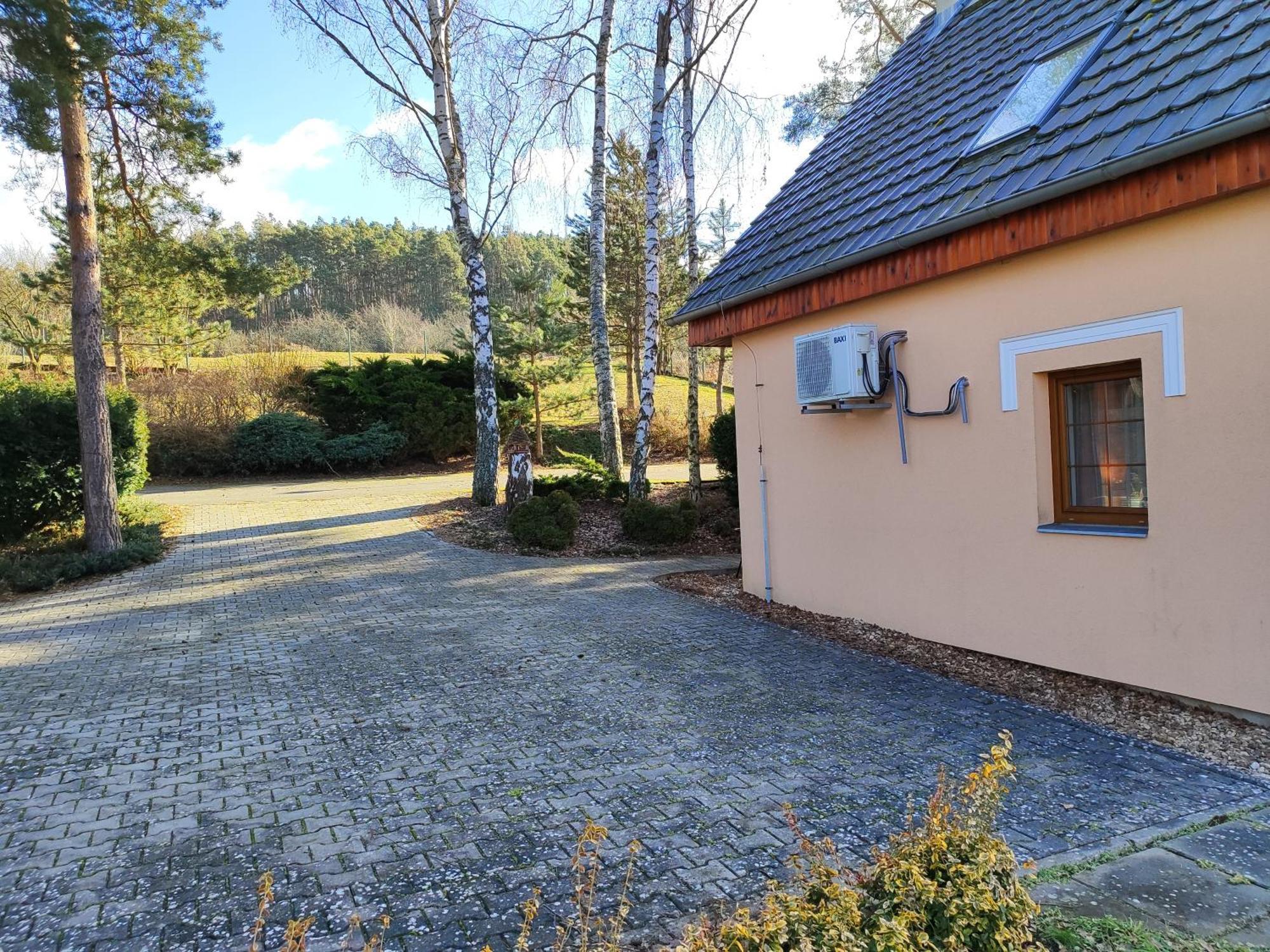 Chaty Kolodeje - Ubytovani U Reky V Soukromem Arealu-Orange Kolodeje nad Luznici Экстерьер фото