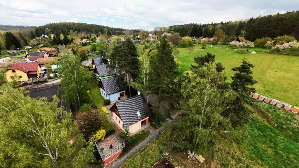 Chaty Kolodeje - Ubytovani U Reky V Soukromem Arealu-Orange Kolodeje nad Luznici Экстерьер фото